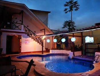 יקו Hotel Poseidon מראה חיצוני תמונה